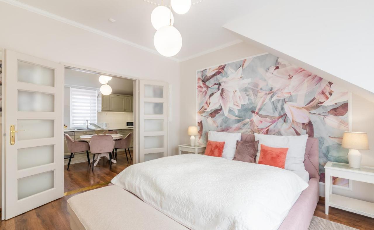 Monarchia Apartman Pearl Mosonmagyaróvár Eksteriør billede