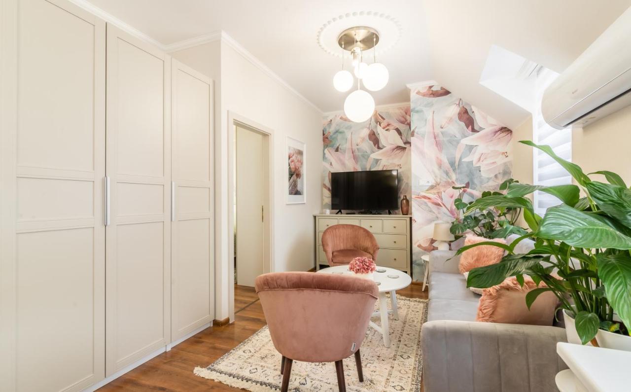 Monarchia Apartman Pearl Mosonmagyaróvár Eksteriør billede